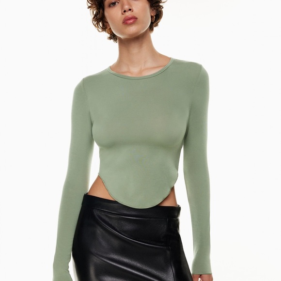 Aritzia Tops - Wilfred - ARITZIA Women's Long Sleeve Olive Top